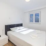 Inamore Aparthotel Gradac (Split-Dalmatia)
