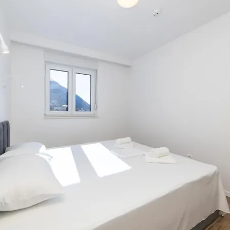 Apart-hotel Inamore *
