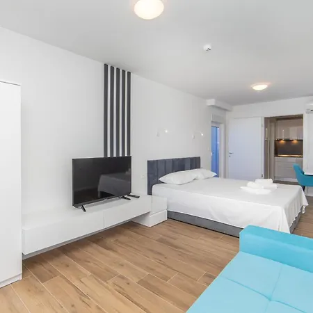 Apartmanhotel Inamore Gradac