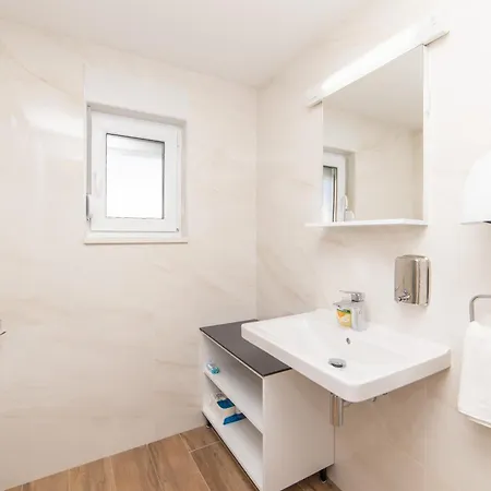 Inamore Apartmanhotel