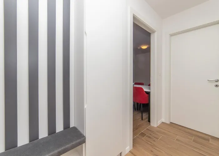 Apartmanhotel Inamore Gradac