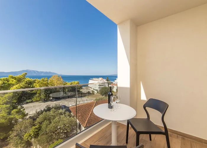 Aparthotel Inamore *