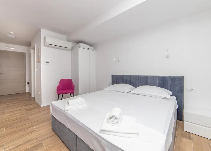 Inamore Apartmanhotel *